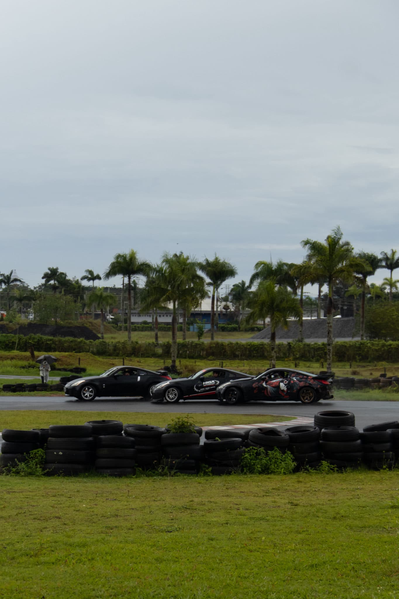 Alguns registros para vocês do nosso ultimo treino que tivemos. 

#RoadPredatorGarage
#Nissan350Z #Drift
#Tandem #ᴇxᴘʟᴏʀᴀʀ
