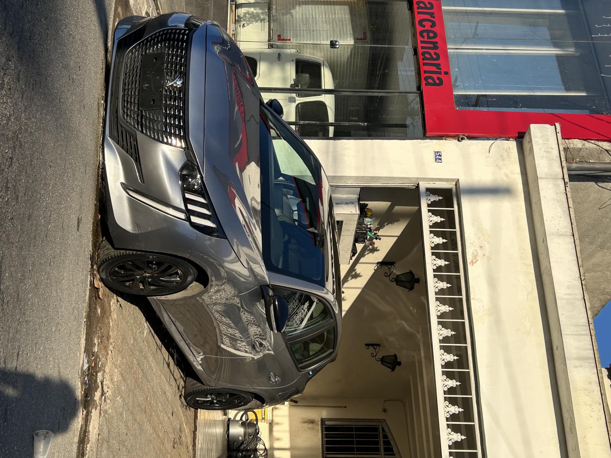 Novo escape no 208!