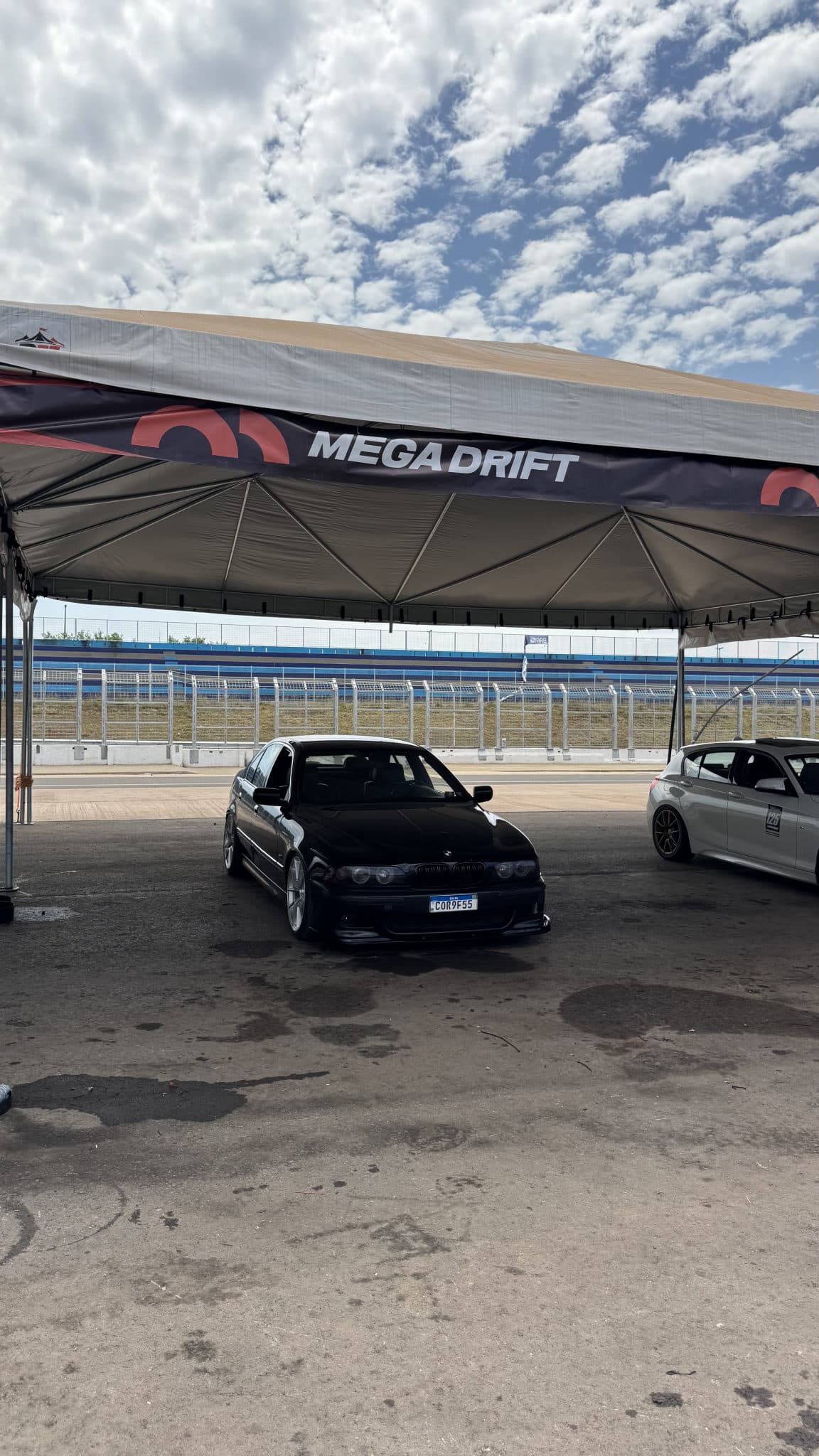 Dupla de BMW no autódromo