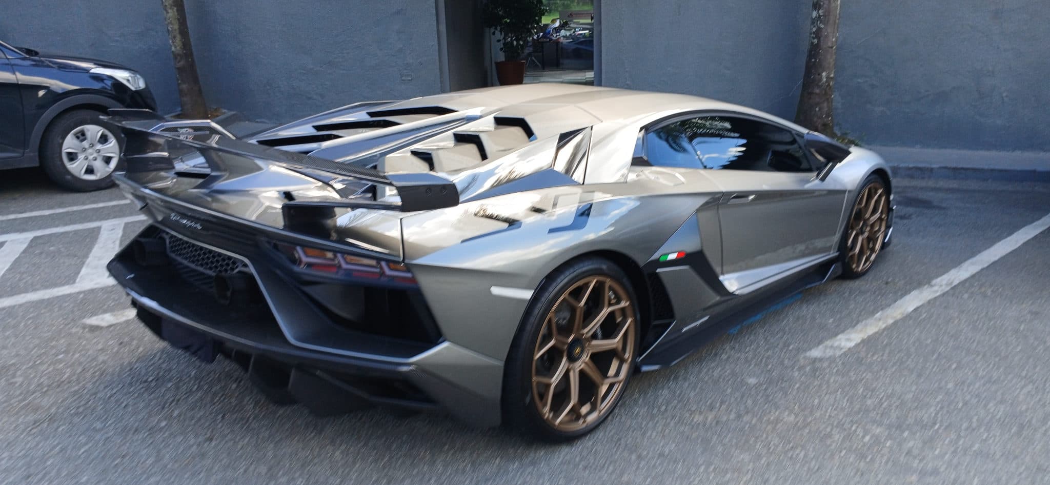 Lamborghini svj
