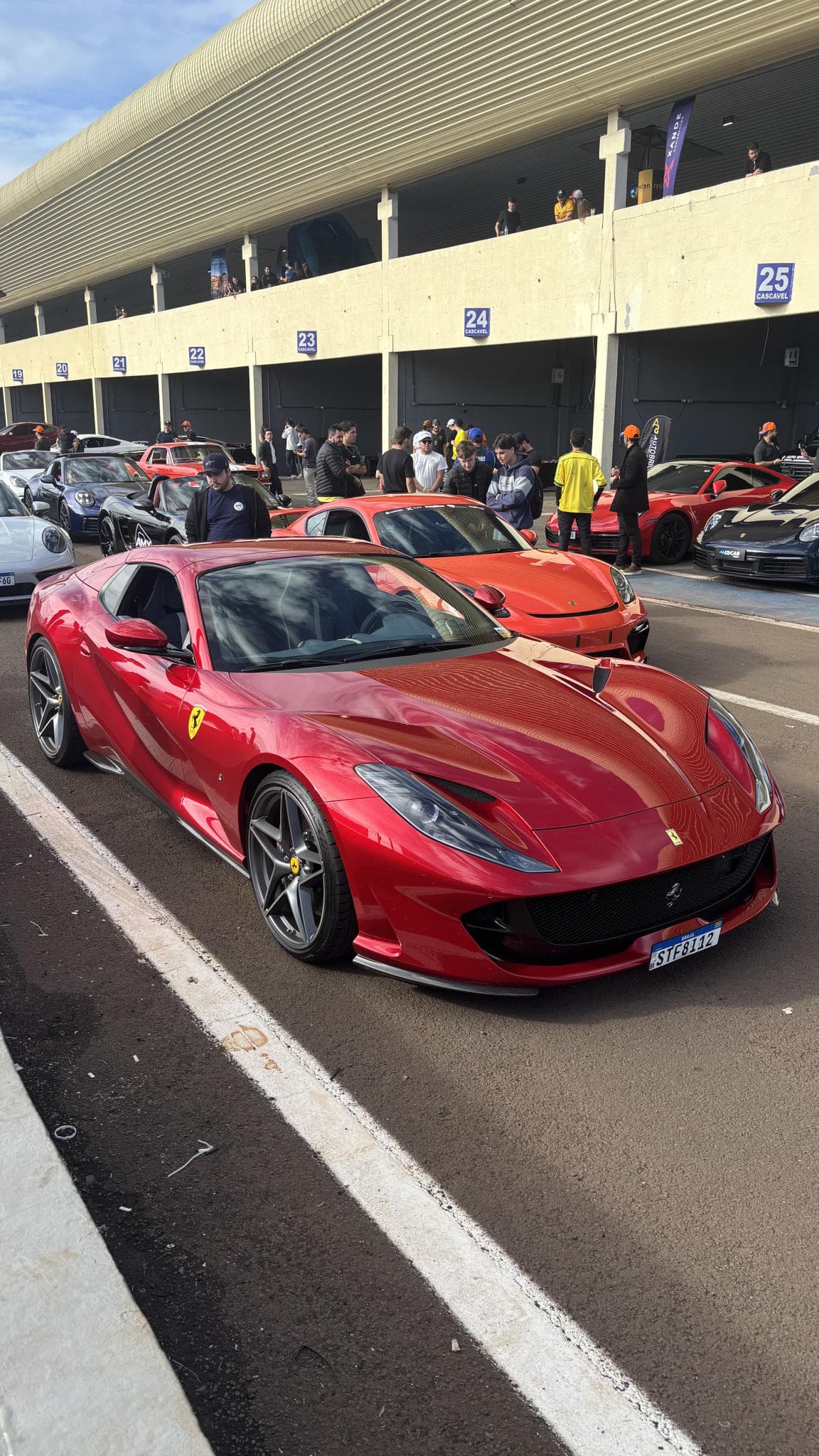 Ferrari 812 GTS