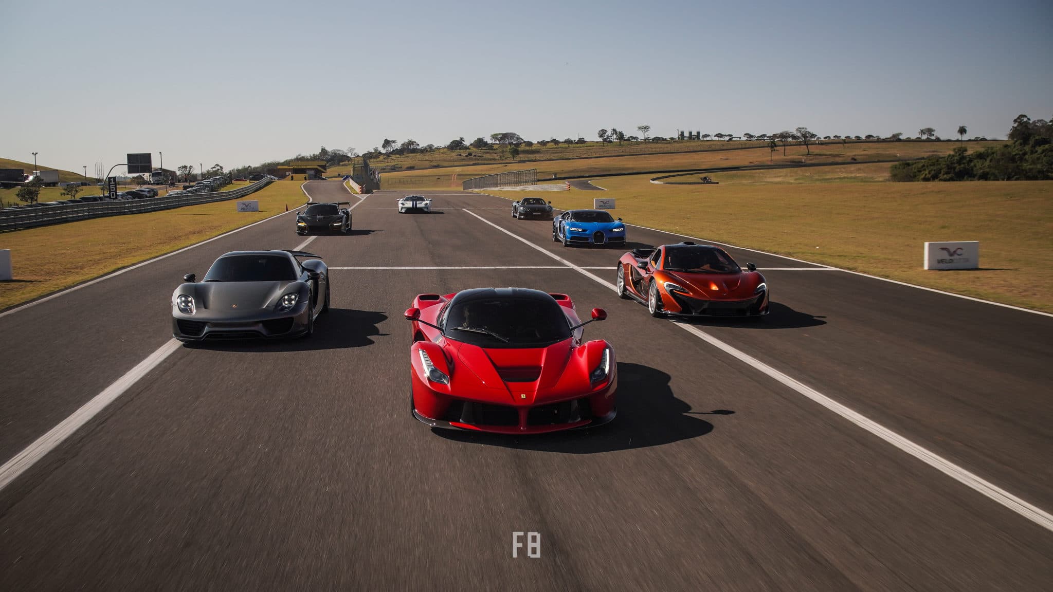 Motorgrid Brasil - Hypercars Jr Private Collection