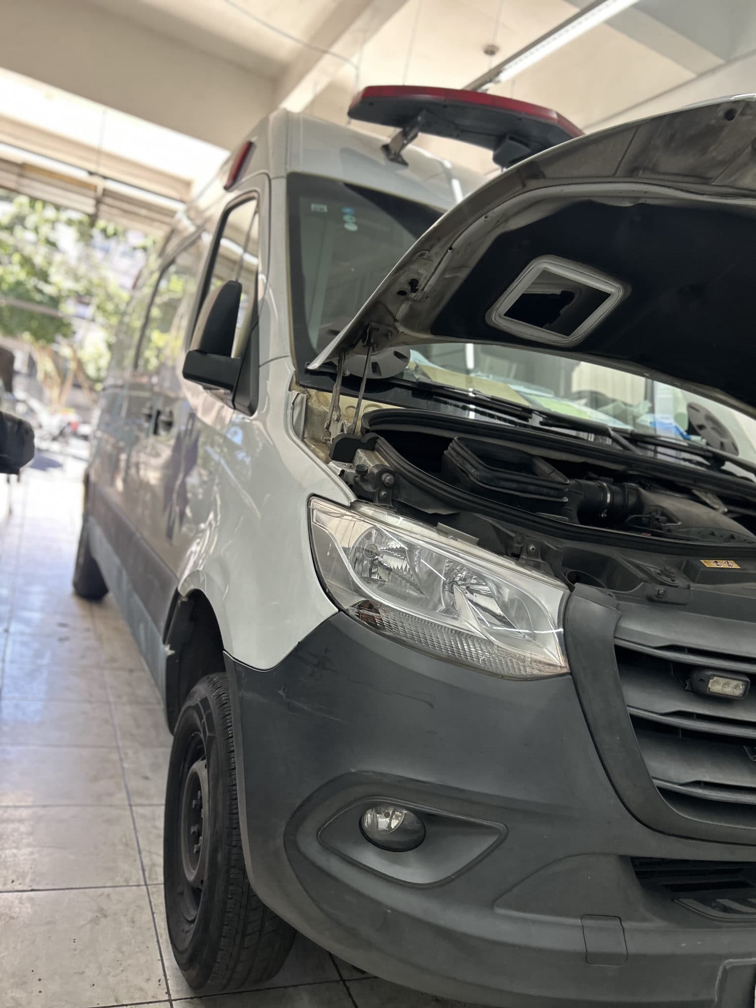 Remoção do câmbio da Mercedes sprinter 416