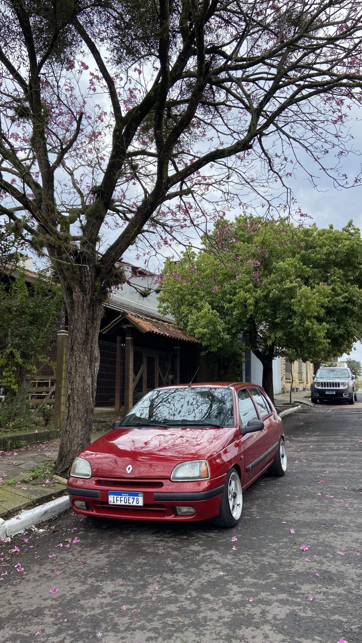 Clio mk1