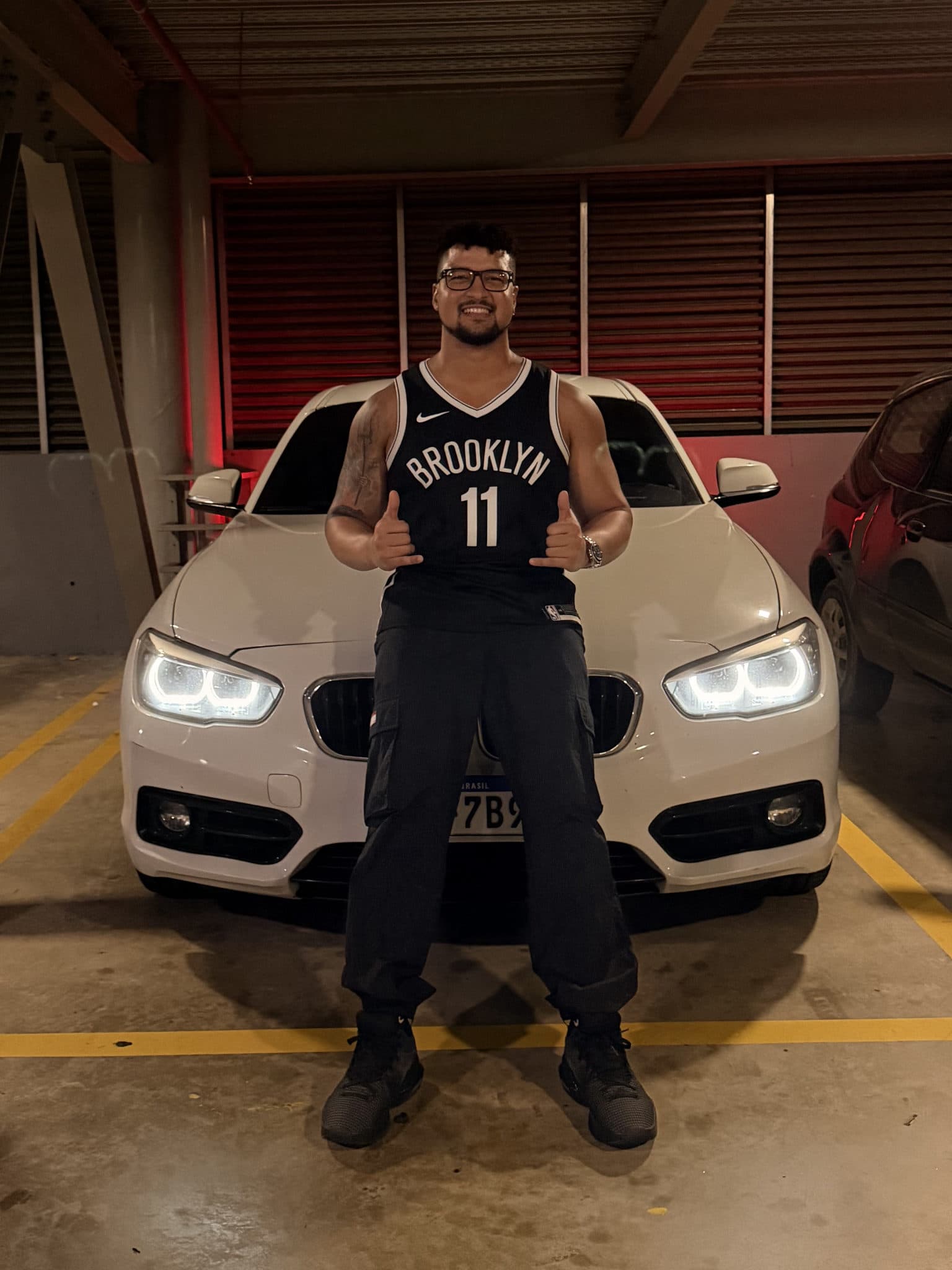 Pra quem não me conhece, meu nome é Gabriel, sempre fui apaixonado por carros e automobilismo e com isso também sempre fui apaixonado por BMW. Felizmente, após anos de muito estudo e trabalho consegui conquistar meio primeiro carro e mais feliz ainda por ser  minha primeira BMW. 
Estou fazendo um projeto com ela, é uma F20 2019 já com maravilhoso motor B48, atualmente está com remap stage 2 e algumas outras coisas. a ideia é transformar esse carro na sua versão mais esportiva mas sem perder suas características e suas linhas originais, até porque também uso o carro no meu dia a dia.
gosto de Trackday, aprendendo a fazer drift e outras coisas.
Logo menos vou postar as etapas desse projeto.
Sejam bem vindos ao canal e sintam-se livres para dar sugestões; críticas são sempre bem vindas desde que sempre respeitosas.