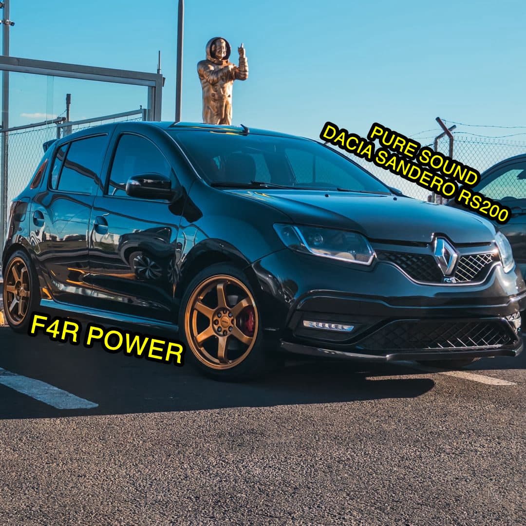 [PURE SOUND] Rolê saudável com um Sandero RS200.