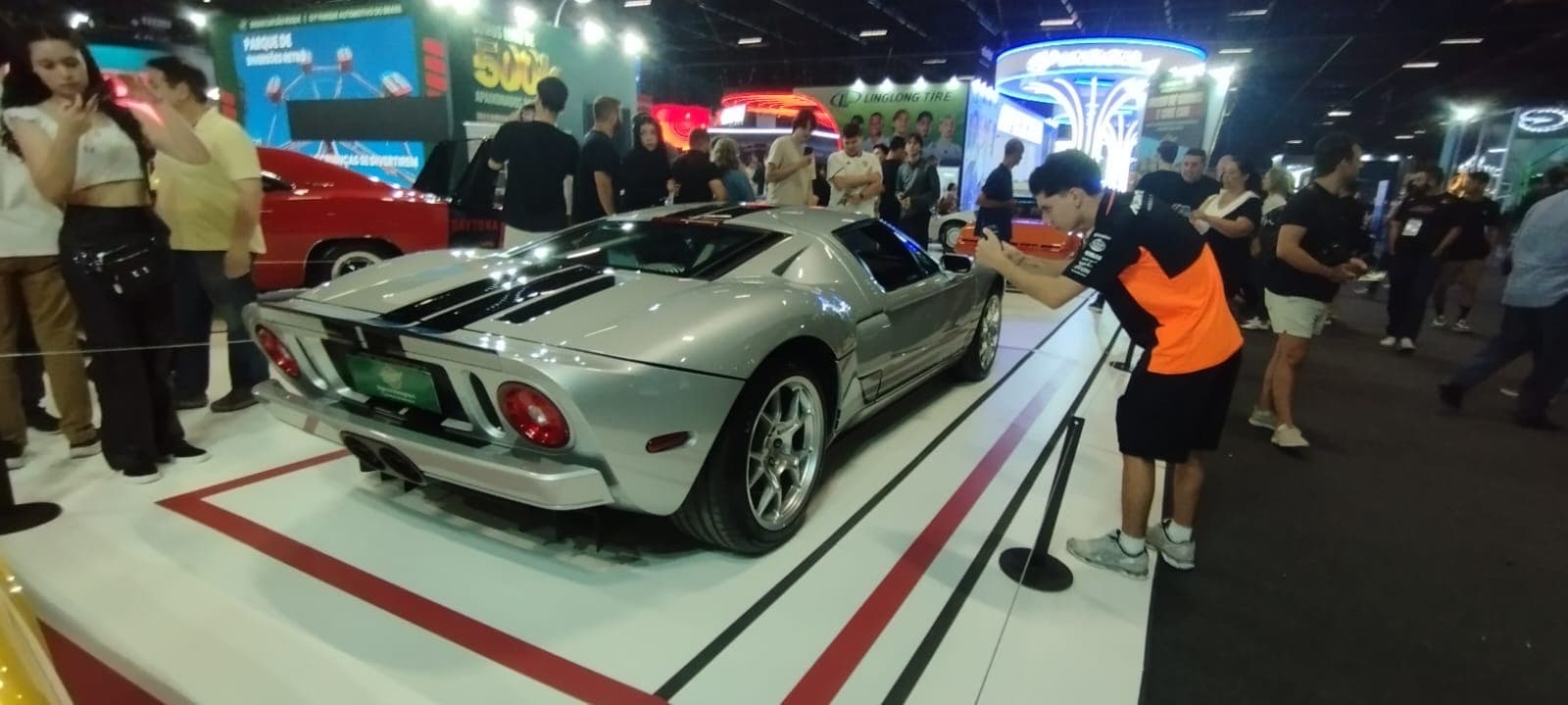 Ford GT40