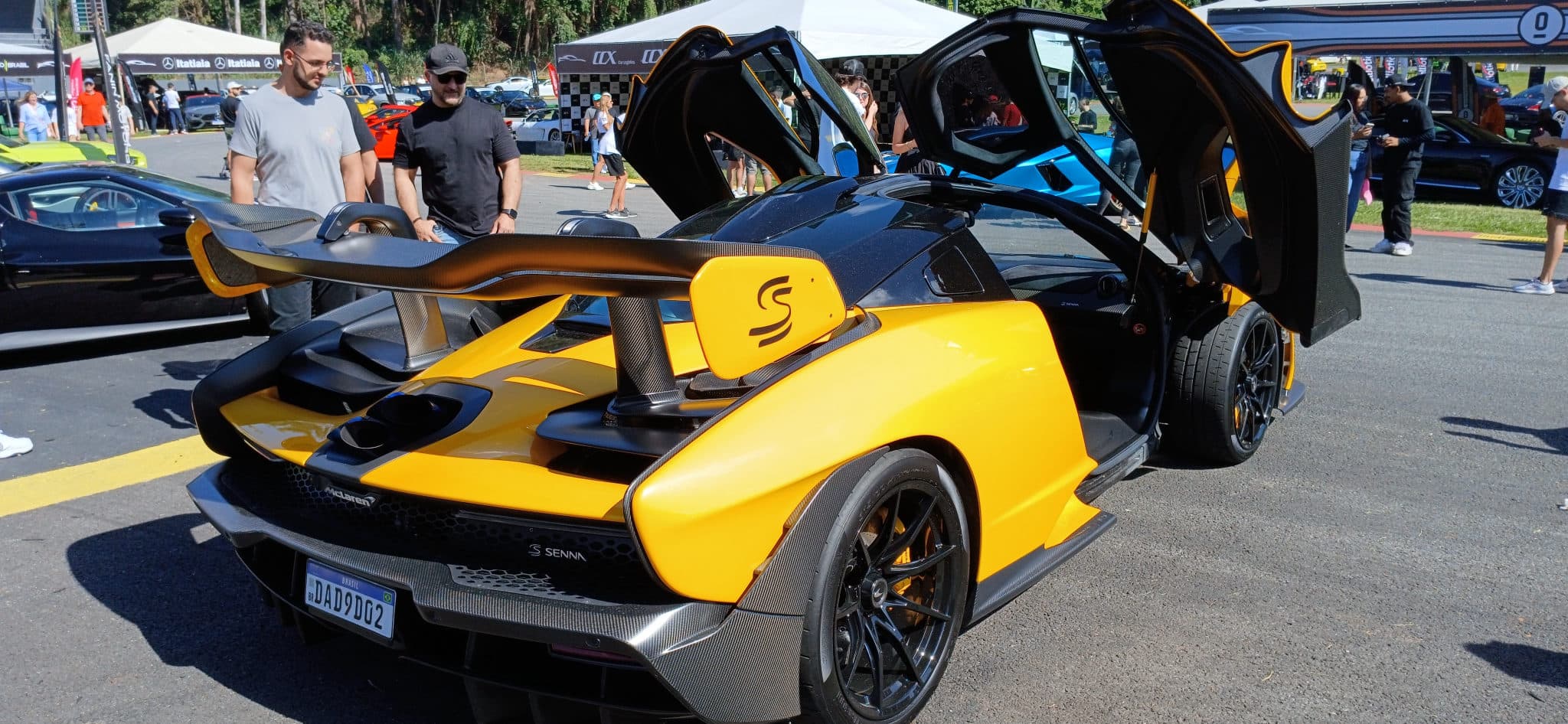 McLaren Senna