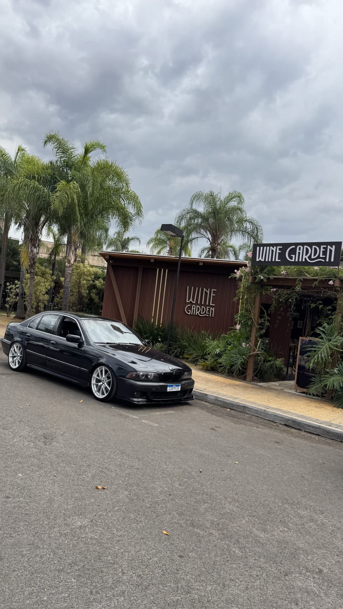 BMW 540i V8 em Brasilia