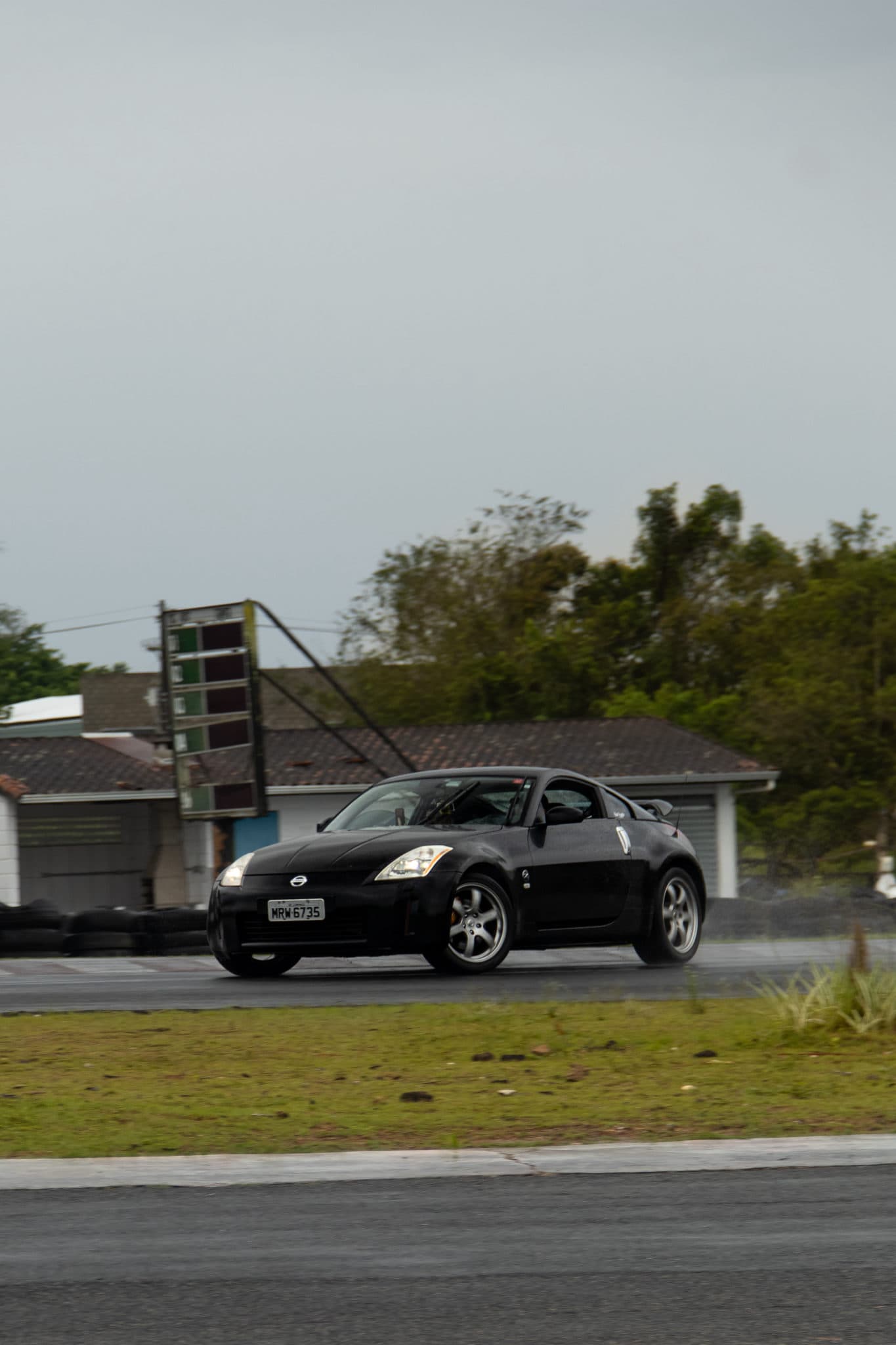 Alguns registros para vocês do nosso ultimo treino que tivemos. 

#RoadPredatorGarage
#Nissan350Z #Drift
#Tandem #ᴇxᴘʟᴏʀᴀʀ