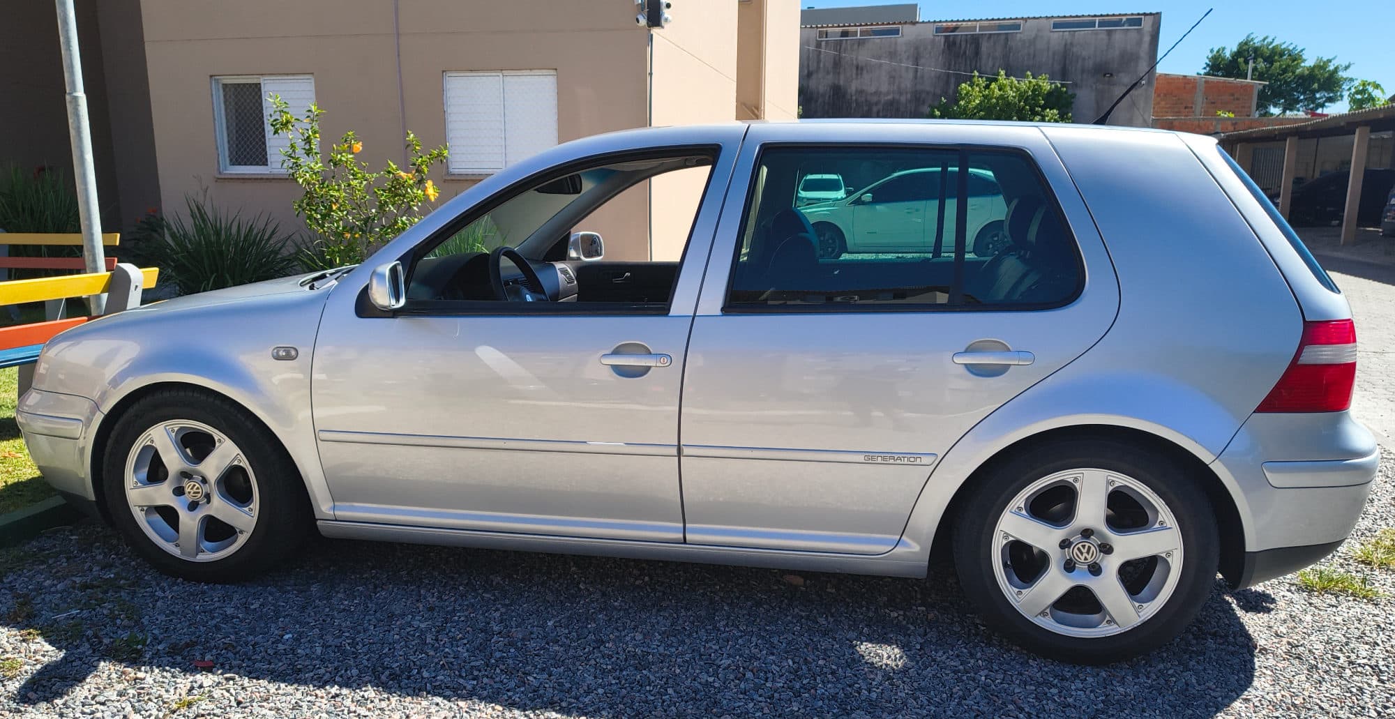 Meu primeiro carro, acertei na compra? É um Golf MK4 1.6 Generation.