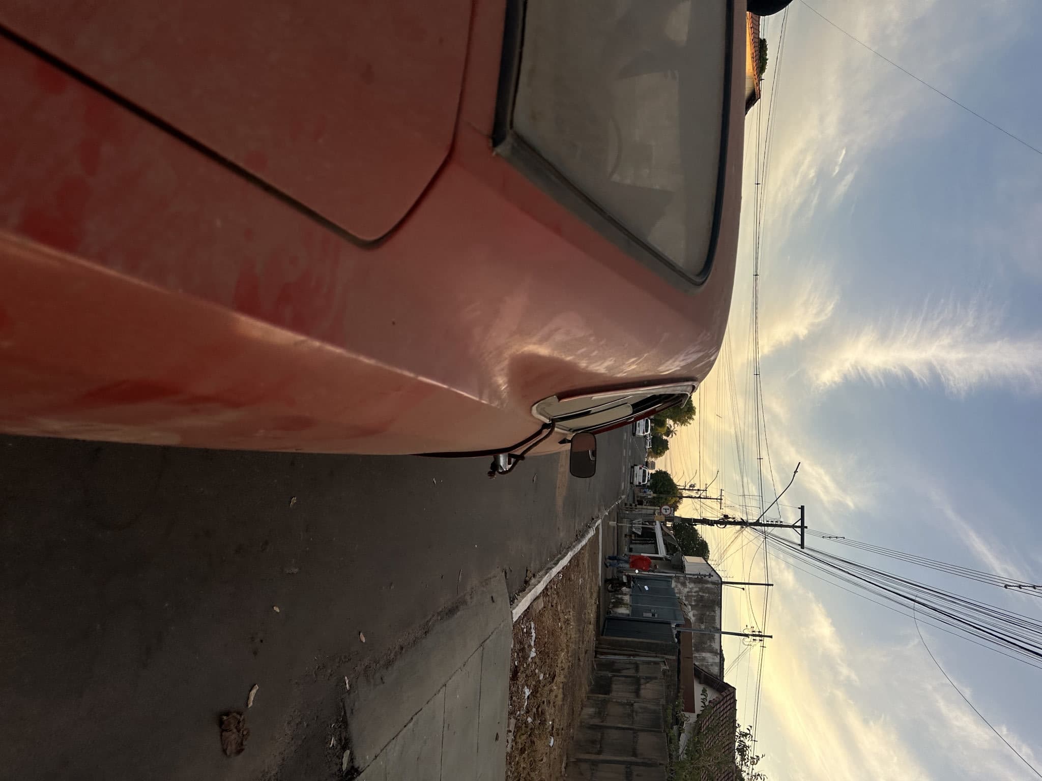 O dia encontrei ele, e no outro já estava jogando em um guincho pra trazer pra casa 🤣