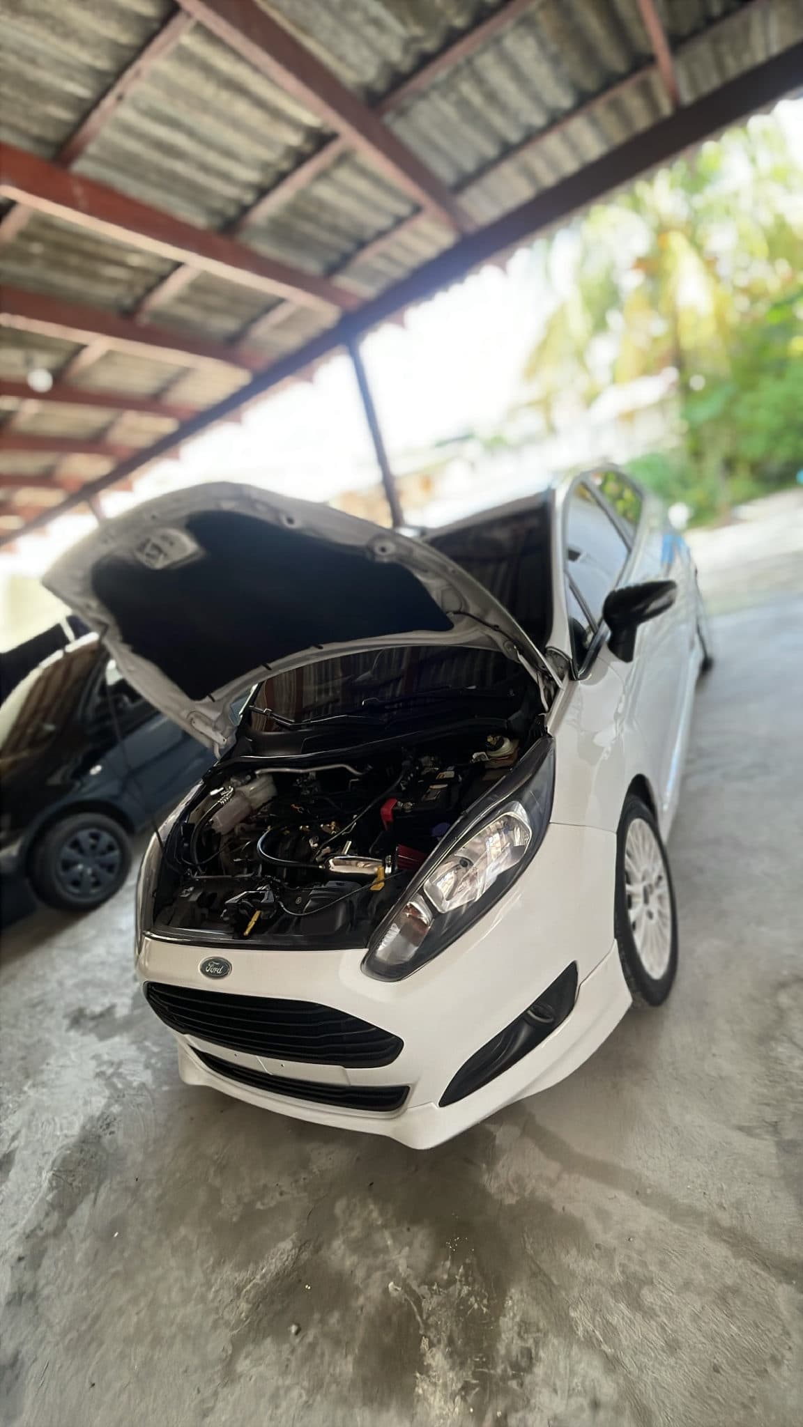 Ford New Fiesta Sport 1.6