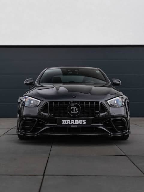BRABUS quando uma Mercedes ainda não é suficiente